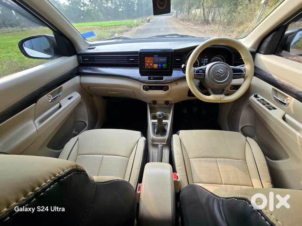 Maruti Suzuki Ertiga Zxi (o) Cng [2022-2023], 2022, Cng & Hybrids