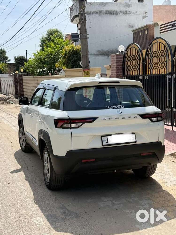 Maruti Suzuki Brezza 2024 Petrol Good Condition