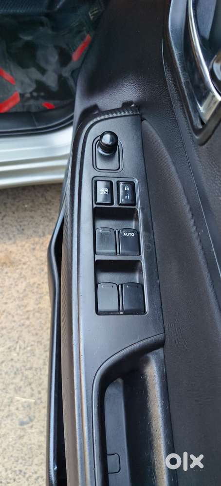 Maruti Suzuki Swift 2018 Vxi, 2019, Petrol