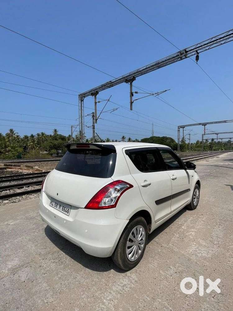 Maruti Suzuki Swift Vdi Bs Iv, 2015, Diesel