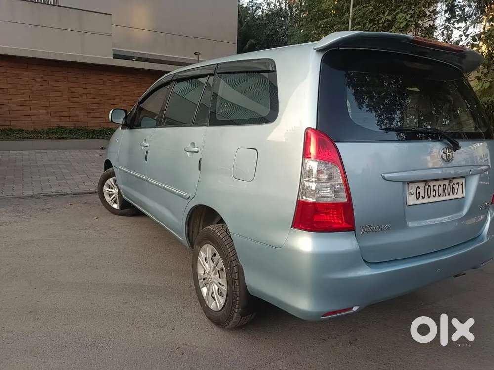 Toyota Innova 2.5 G4 2011