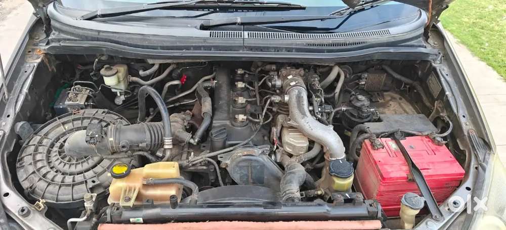 Toyota Innova 2012