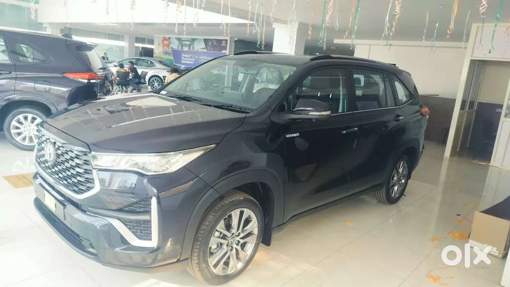 Toyota Innova Hycross 2.0 Zx (o) Hybrid 7 Str, 2026, Petrol