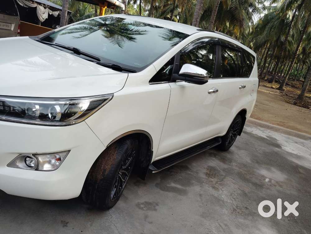 Toyota Innova Crysta 2.8z Automatic, 2020, Diesel