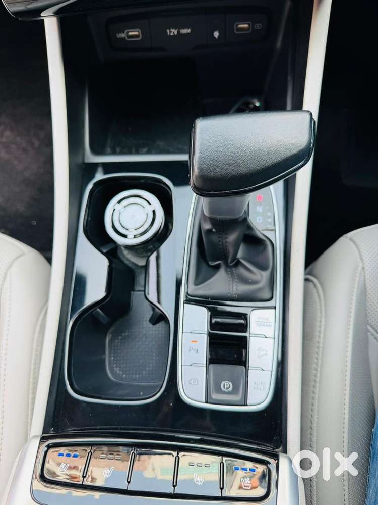 Hyundai Tucson 2.0 Signature 4wd Diesel At, 2022, Diesel