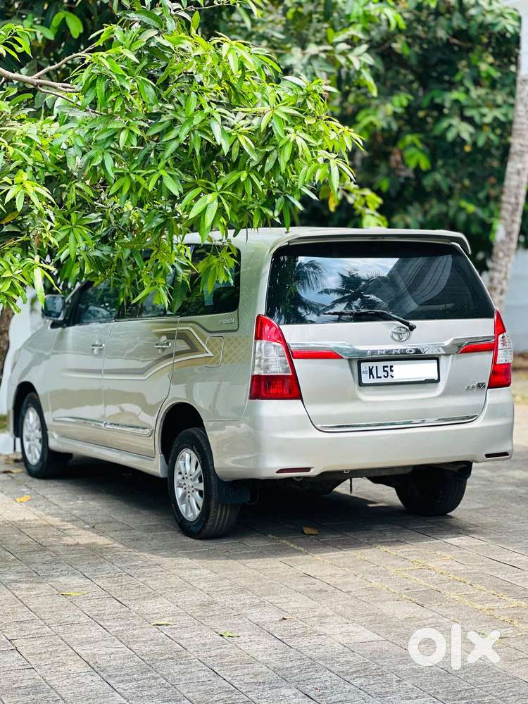 Toyota Innova 2.5 V 7 Str, 2013, Diesel