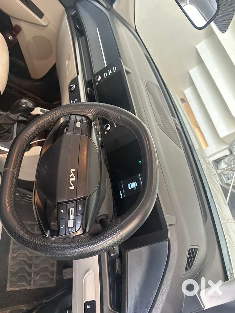 Kia Carens 2025 Hte Petrol Manual