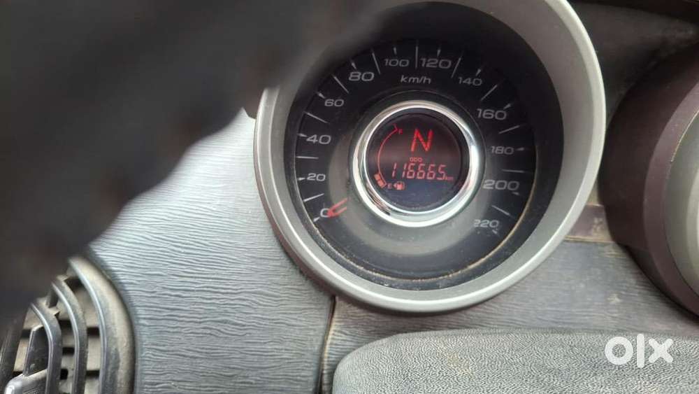 Mahindra Xuv500 2012 Diesel 116665 Km Driven