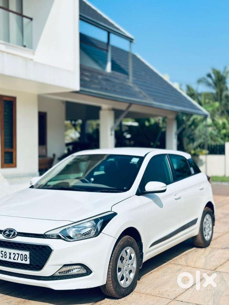 Hyundai New I20 2018 Petrol Well Maintained
