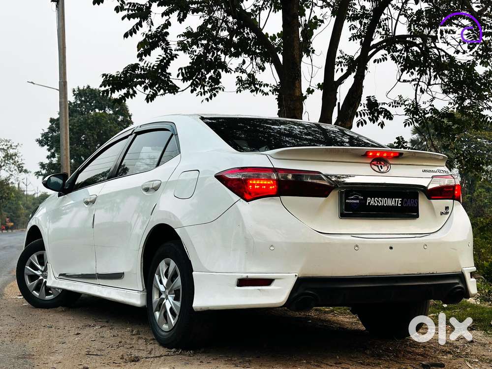 Toyota Corolla Altis 2013-2017 D-4d J, 2015, Diesel