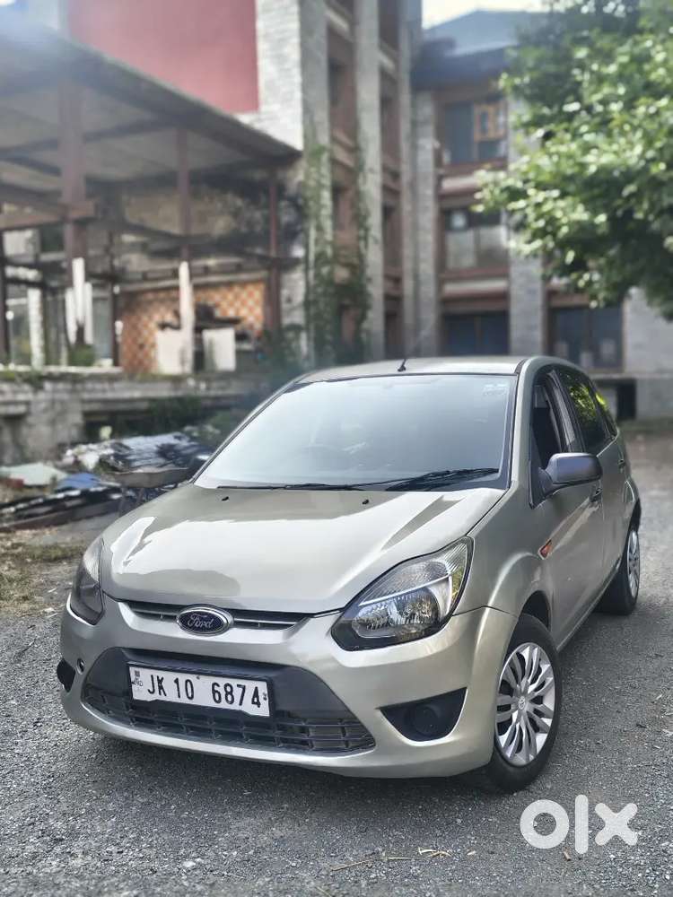 Figo Zxi Petrol 2010 Life Upto 2030 Fixed Price