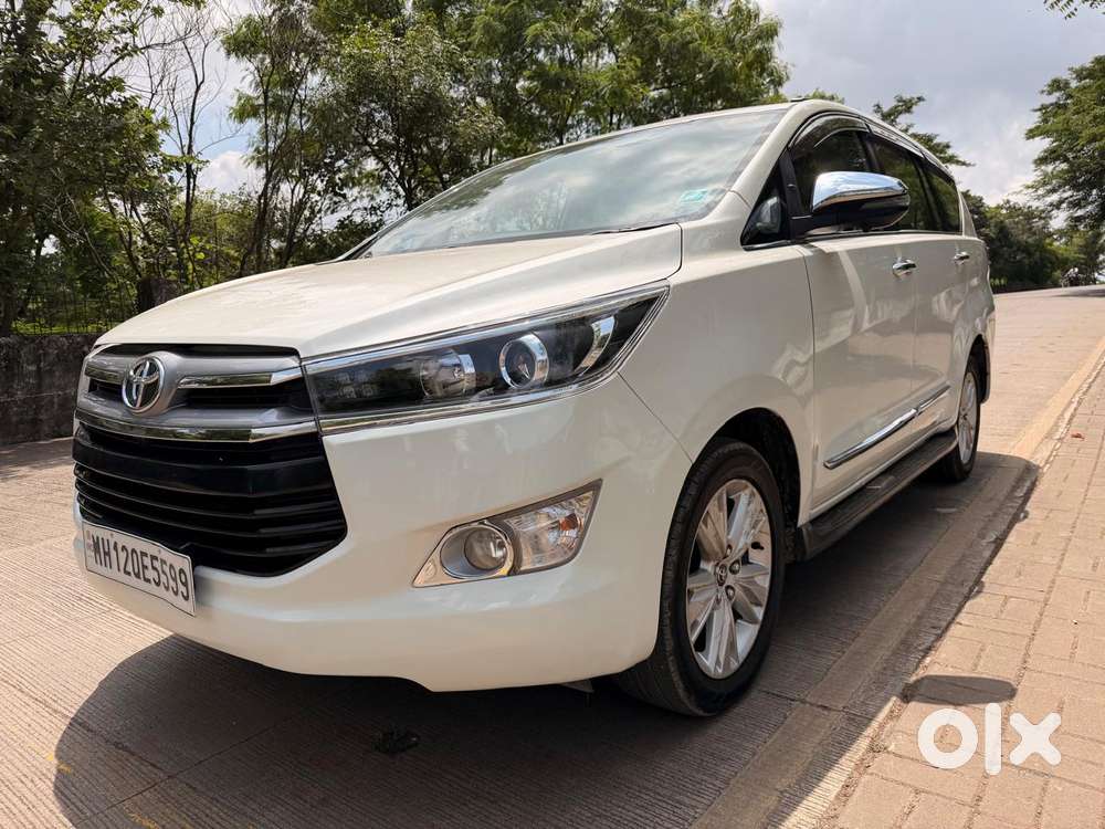 Toyota Innova Crysta 2.8z Automatic, 2018, Diesel