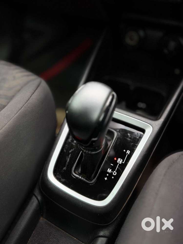 Maruti Suzuki Swift Amt Vxi, 2020, Petrol