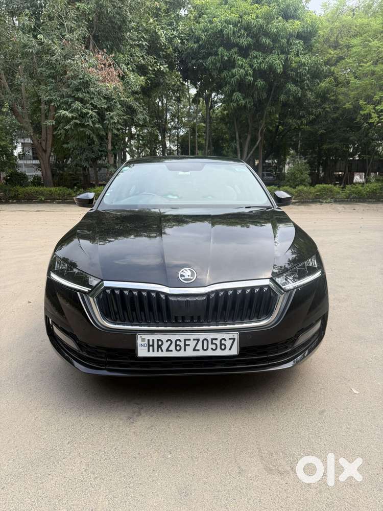 Skoda Octavia 2.0 Style Tsi At, 2022, Petrol