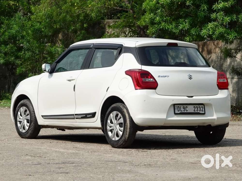 Maruti Suzuki Swift Vxi, 2022, Petrol