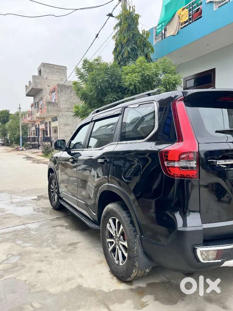 Mahindra Scorpio N Z8 Sunroof Diesel 2024