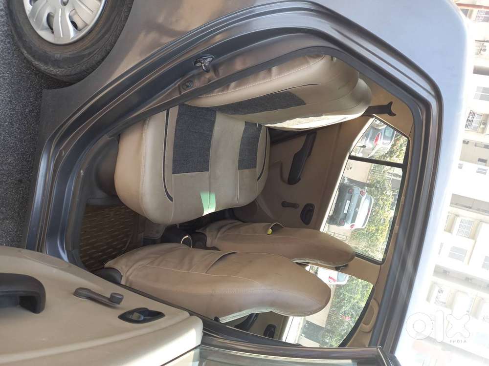 Hyundai I10 2011 Cng & Hybrids Well Maintained