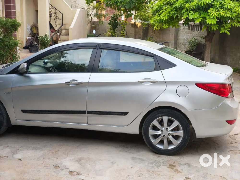 Hyundai Fluidic Verna 2013 Diesel 87500 Km Driven