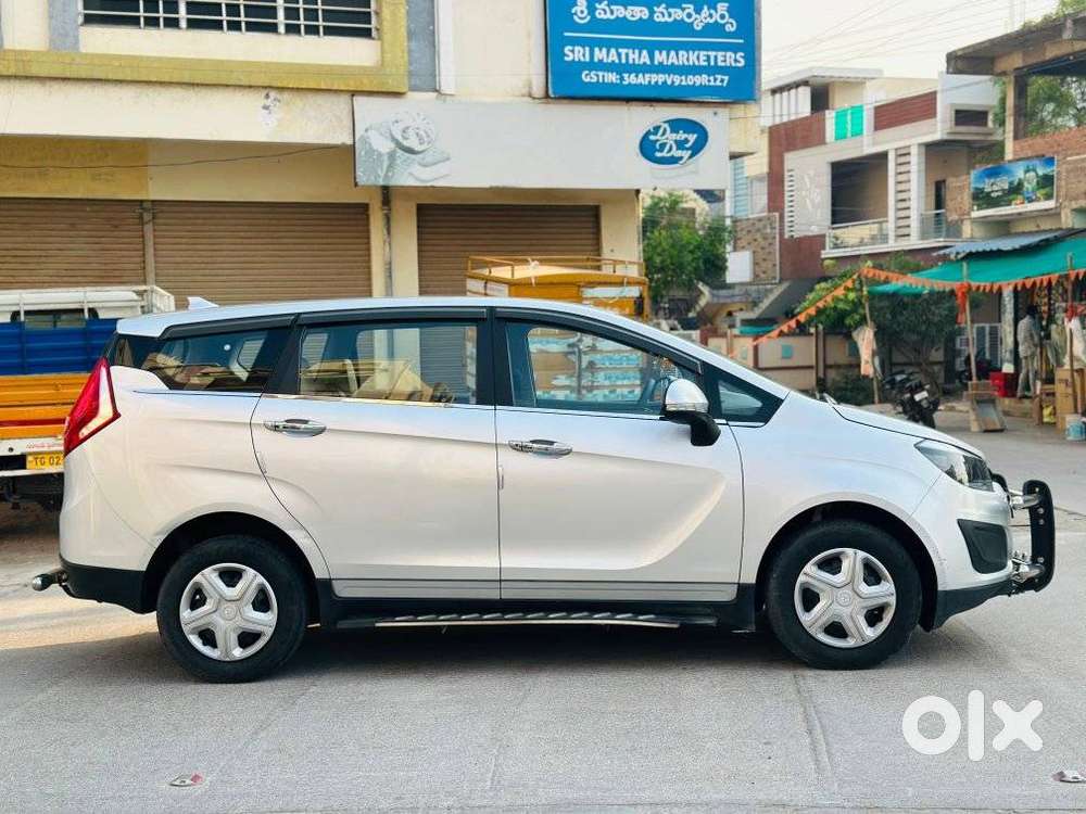 Mahindra Marazzo M2, 2019, Diesel