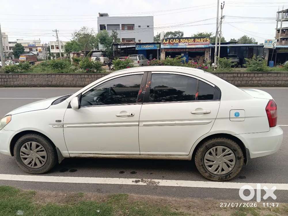 Hyundai Verna Crdi 2009 Diesel Supar Candishan