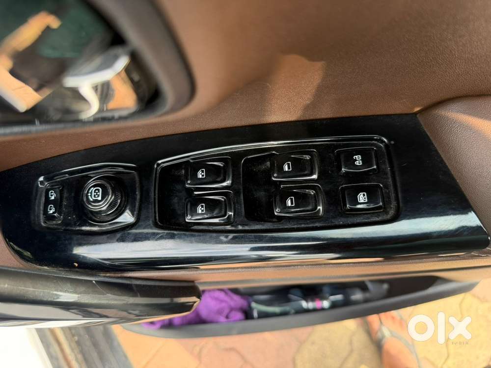 Mahindra Scorpio-n 2025 Diesel Manual