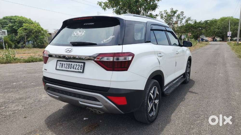 Hyundai Alcazar 1.5 Mt Executive 7s, 2024, Petrol