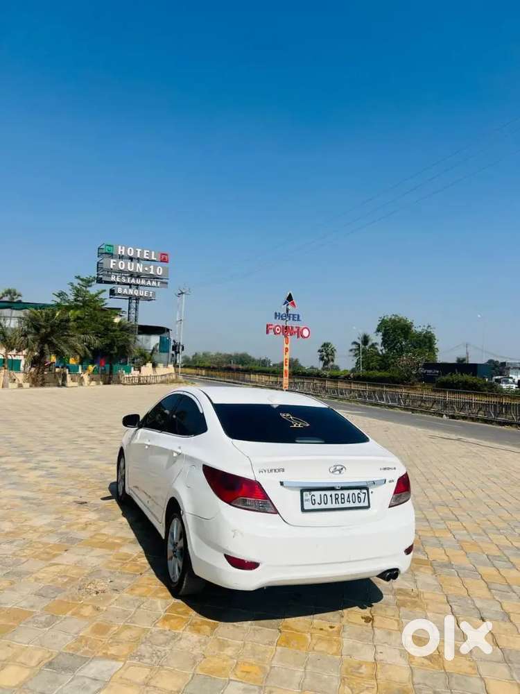 Hyundai Verna 2013 Diesel 131000 Km Driven