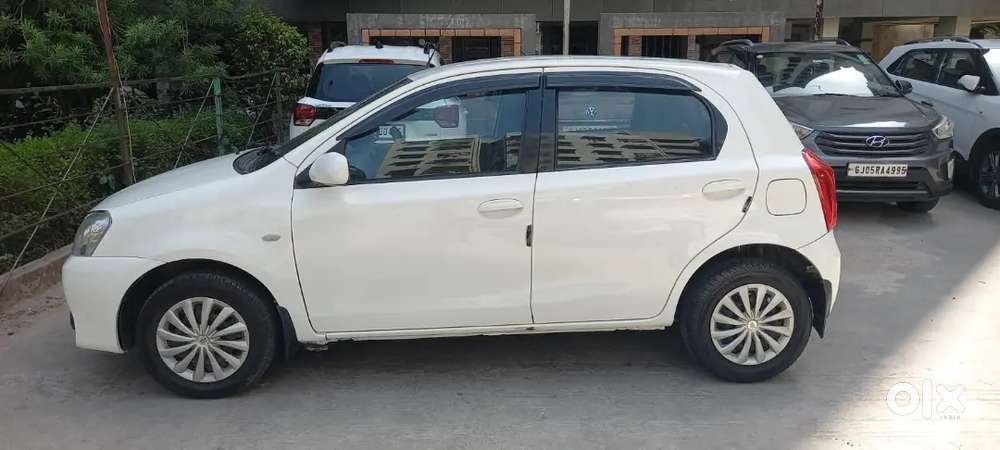 Toyota Etios Liva Diesel Manual 2012