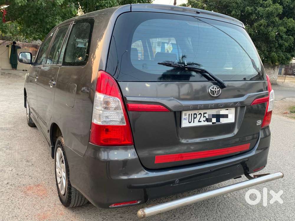 Toyota Innova 2.5 G (diesel) 8 Seater, 2015, Diesel