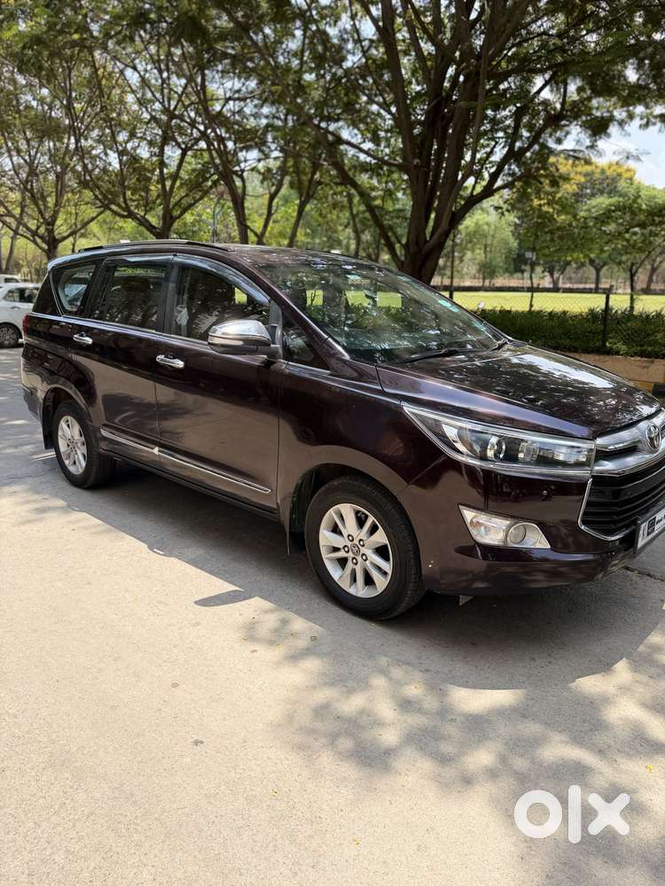 Toyota Innova Crysta 2.8z Automatic, 2017, Diesel
