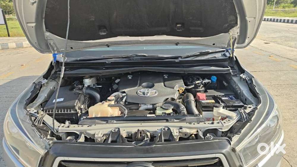 Toyota Innova Crysta [2020-ongoing] 2.7 Gx Mt 8 Str, 2024, Diesel