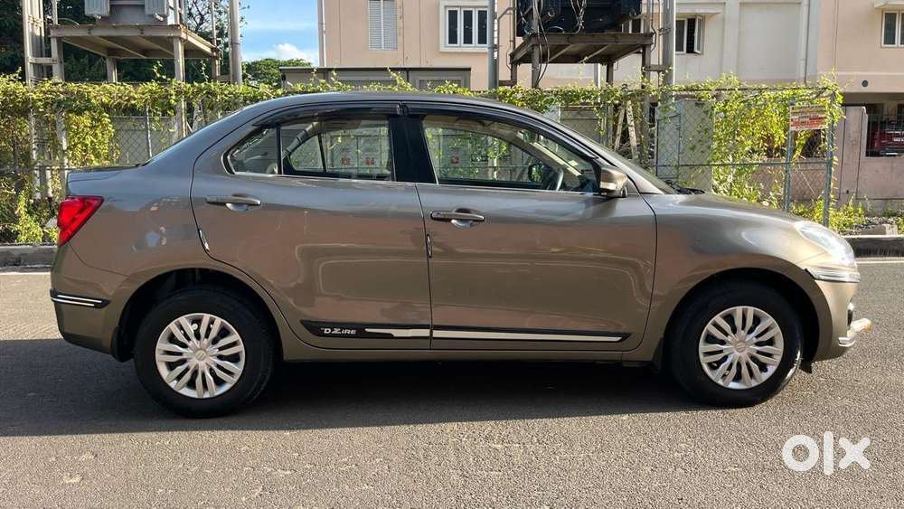 Maruti Suzuki Swift Dzire Vxi(o) At, 2021, Petrol