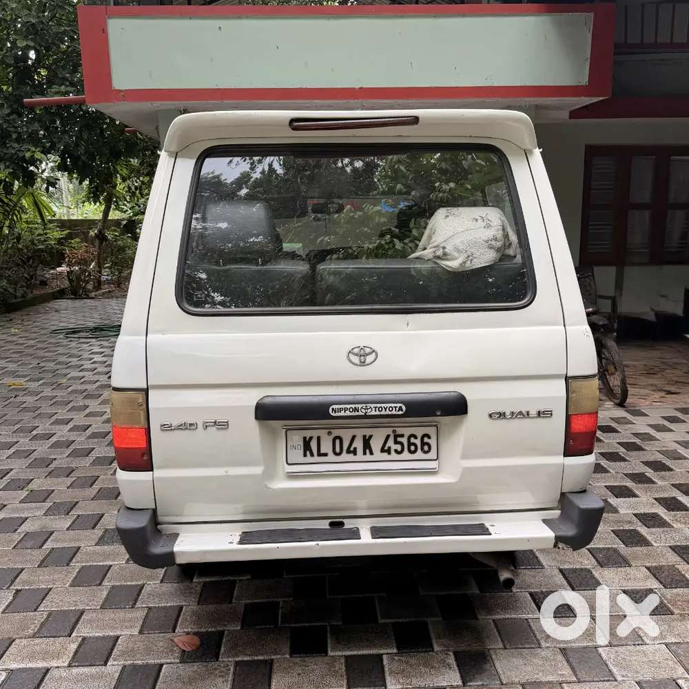 Toyota Qualis