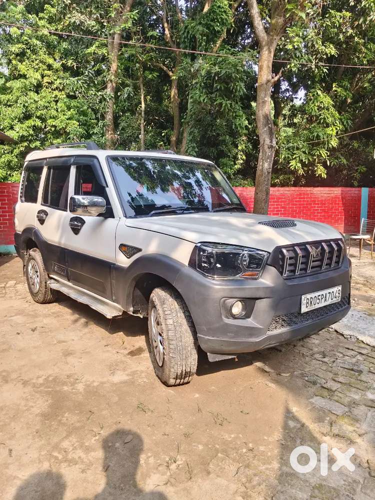 Mahindra Scorpio S2