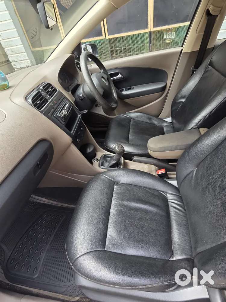 Skoda Rapid 1.6 Active 2012