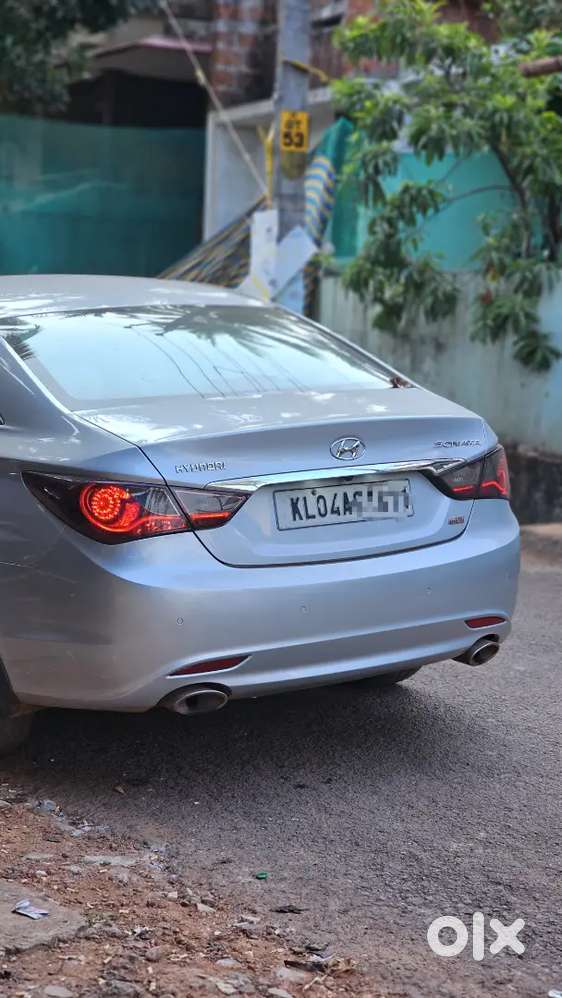 Hyundai Sonata 2.4 Gdi. Rare Vehicle