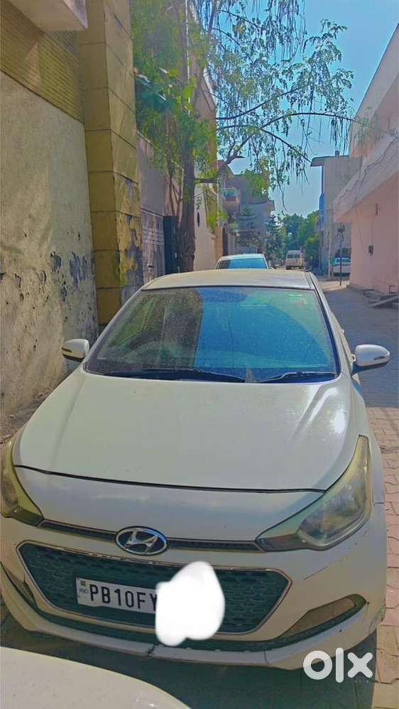 Hyundai I20 2016 Diesel Well Maintained All Genuine