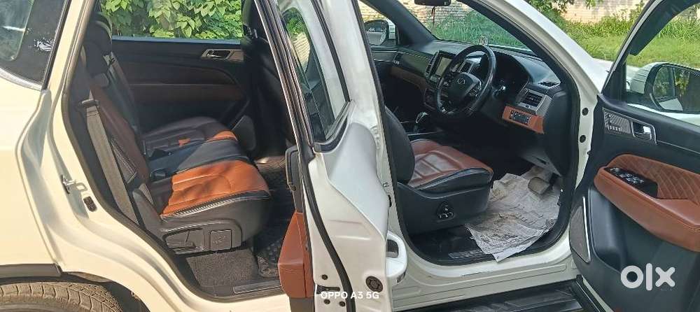 Mahindra Alturas G4 4wd At, 2018, Diesel