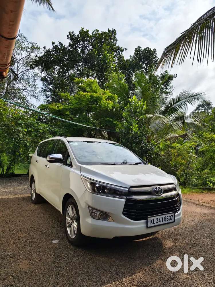 Toyota Innova Crysta 2016 Diesel Automatic
