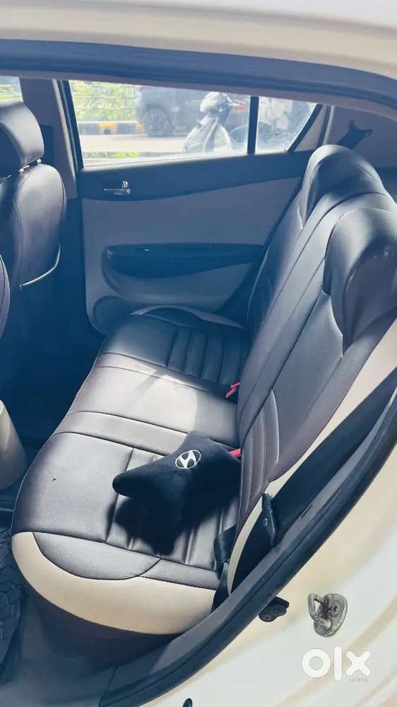 Hyundai I20 1.4 Magna 2011