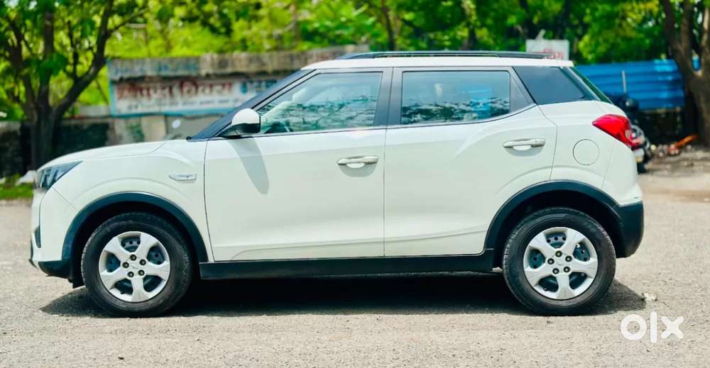 Mahindra Xuv300 1.2 W6 Amt Petrol, 2022, Petrol