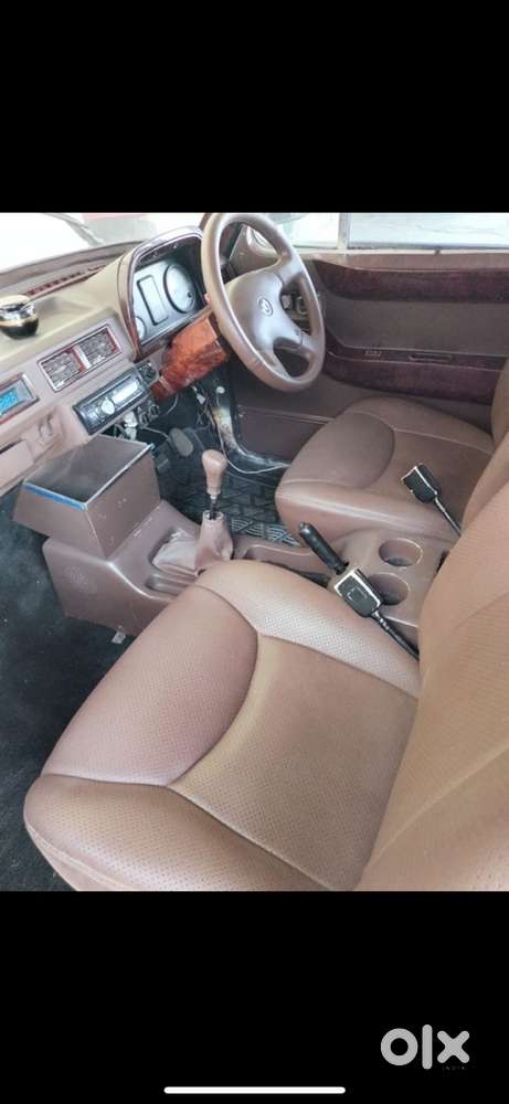 Ambassador Manual Car 2013