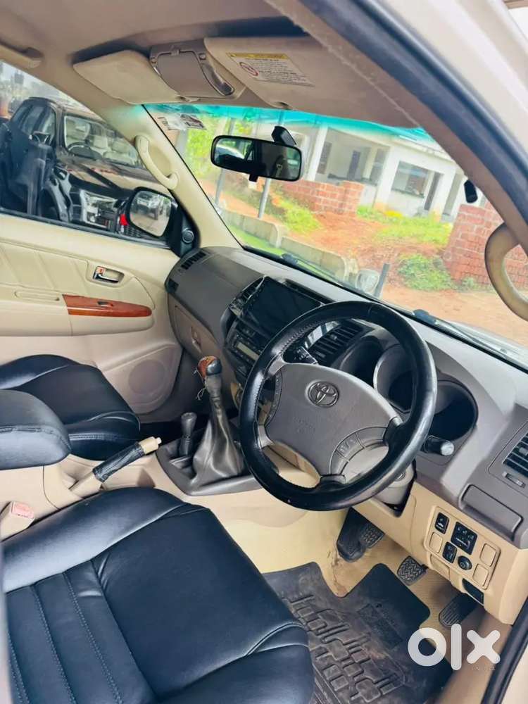 Toyota Fortuner Diesel 2010