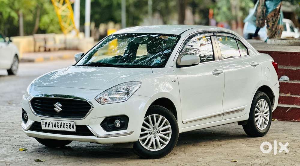 Maruti Suzuki Dzire 1.2 Zxi Amt, 2017, Petrol