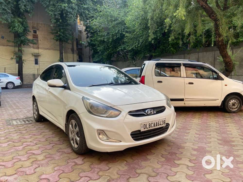 Hyundai Fluidic Verna 2012 Petrol Well Maintained