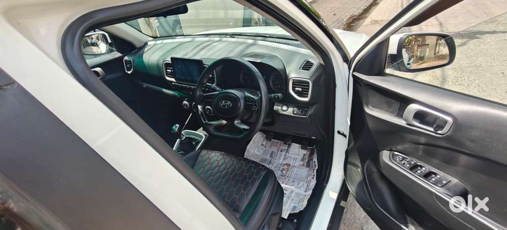 Hyundai Venue Sx (o) Mt 1.5 Diesel, 2021, Diesel