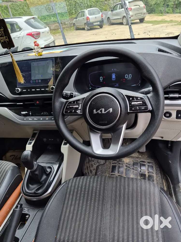 Kia Carens Prestige Plus Turbo 2023 Model