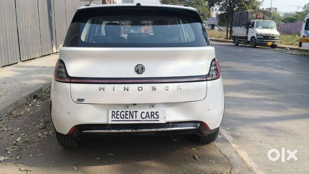 Mg Windsor Ev Essence, 2024, Electric