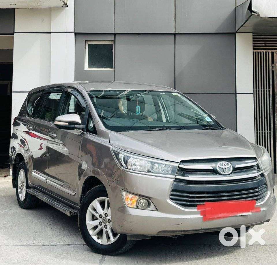 Toyota Innova Crysta 2.8 Gx At, 2017, Diesel
