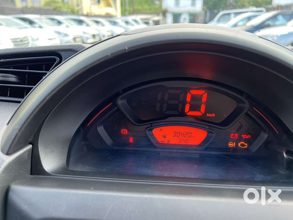 Maruti Suzuki S-presso Vxi, 2022, Petrol